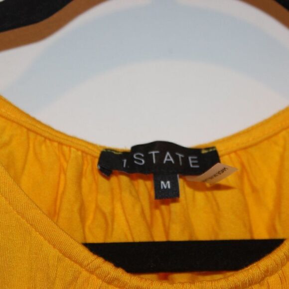 1. State Yellow Sleeveless Round Neck Tank Tops Women's Size M - Picture 4 of 9